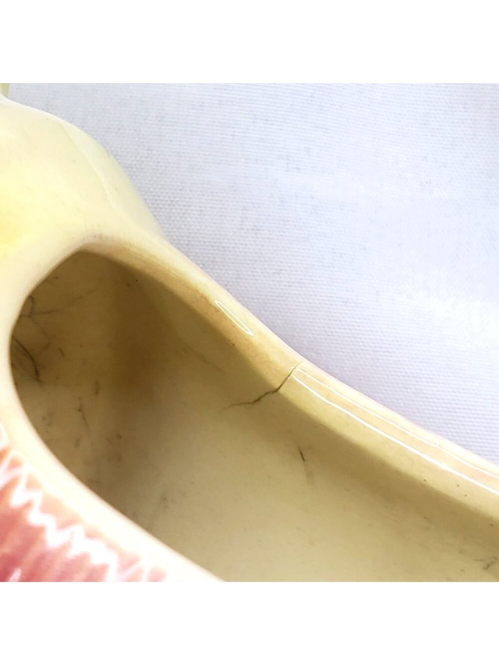 VTG Hull Pottery USA Ceramic Cat Figurine Planter 89 Pink & Yellow Gold Accents - Picture 12 of 15